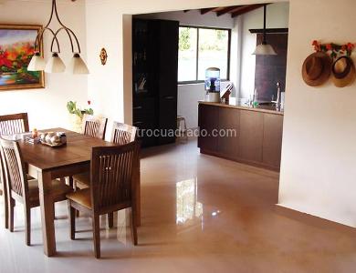 Casa de 4 alcobas en venta en Rionegro, Rionegro, 320 m² · foto 2 de 14