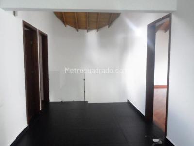 Casa de 4 alcobas en venta en Rionegro, Rionegro, 320 m² · foto 6 de 14
