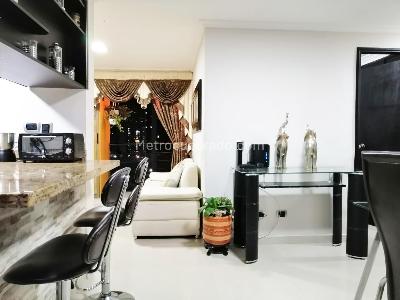 Apartamento de 3 alcobas en venta en Belen, Medellín, 53 m² · foto 5 de 16