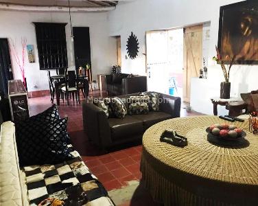 Casa de 5 alcobas en venta en San Antonio De Pereira, Rionegro, 200 m² · foto 2 de 17