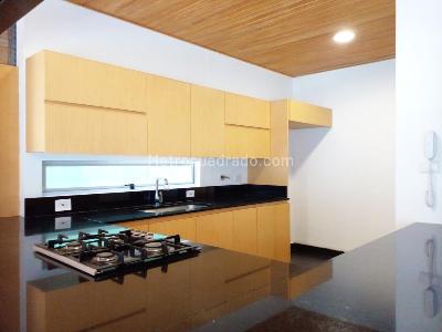 Casa en arriendo en Envigado, Envigado · foto 6 de 18