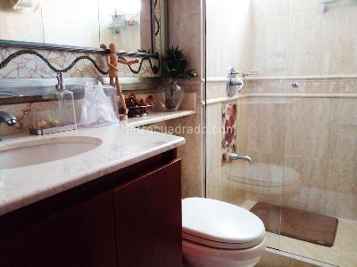 Apartamento de 3 alcobas en venta en El Poblado, Medellín, 183 m² · foto 18 de 19