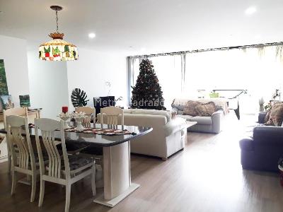 Apartamento de 3 alcobas en venta en Envigado, Envigado, 170 m² · foto 2 de 17