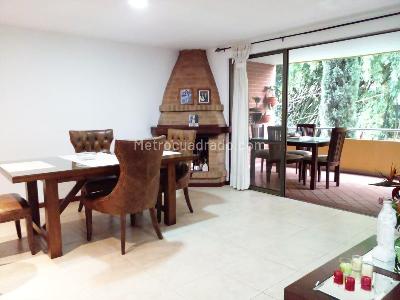 Casa de 3 alcobas en venta en Envigado, Envigado, 311 m² · foto 2 de 18