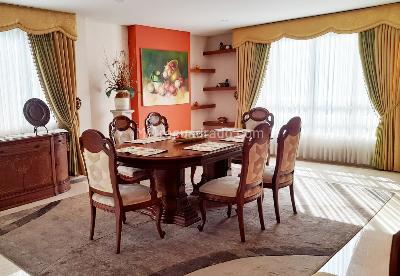 Apartamento de 3 alcobas en venta en San Lucas, Medellín, 400 m² · foto 2 de 19