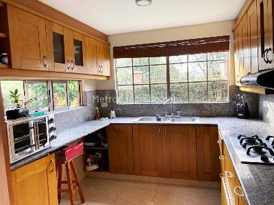 Casa de 3 alcobas en venta en Envigado, Envigado, 280 m² · foto 4 de 16