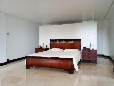 Casa de 4 alcobas en venta en Envigado, Envigado, 648 m² · foto 13 de 19