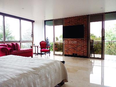 Casa de 4 alcobas en venta en Envigado, Envigado, 648 m² · foto 14 de 19