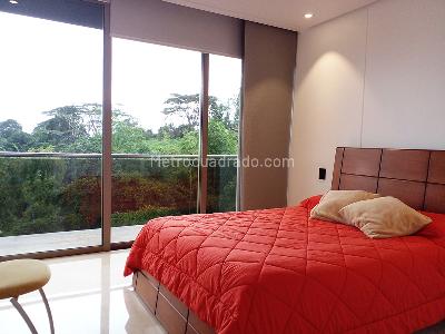 Casa de 4 alcobas en venta en Envigado, Envigado, 648 m² · foto 16 de 19