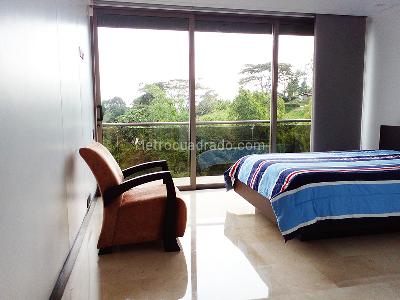 Casa de 4 alcobas en venta en Envigado, Envigado, 648 m² · foto 17 de 19