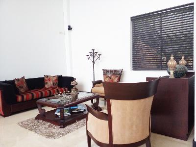 Casa de 4 alcobas en venta en Envigado, Envigado, 648 m² · foto 3 de 19
