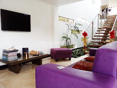Casa de 4 alcobas en venta en Envigado, Envigado, 648 m² · foto 7 de 19