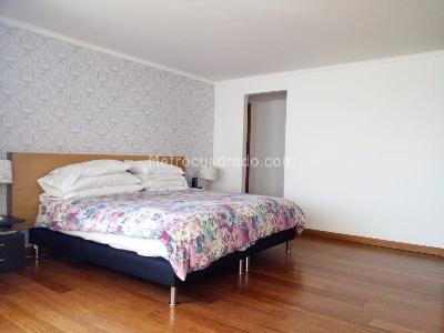Apartamento de 3 alcobas en venta en Los Balsos, Medellín, 250 m² · foto 10 de 18