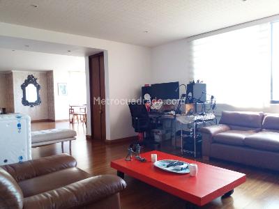 Apartamento de 3 alcobas en venta en Los Balsos, Medellín, 250 m² · foto 7 de 18