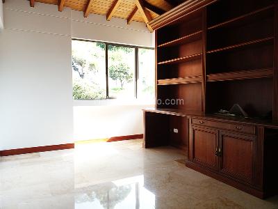 Casa de 4 alcobas en venta en Envigado, Envigado, 380 m² · foto 5 de 20
