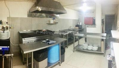 Casa de 3 alcobas en venta en El Poblado, Medellín, 290 m² · foto 10 de 11