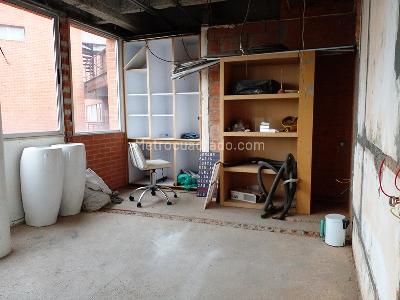 Apartamento de 1 alcoba en venta en El Poblado, Medellín, 401 m² · foto 4 de 15