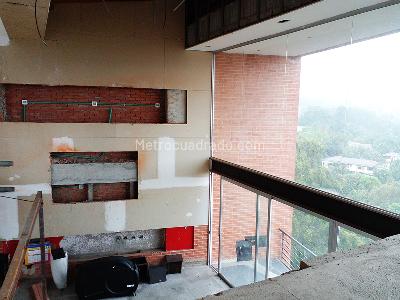 Apartamento de 1 alcoba en venta en El Poblado, Medellín, 401 m² · foto 9 de 15