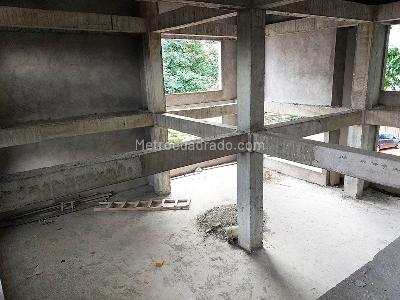 Casa de 1 alcoba en venta en El Poblado, Medellín, 410 m² · foto 12 de 17