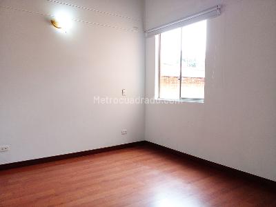 Casa de 3 alcobas en venta en Envigado, Envigado, 280 m² · foto 16 de 20