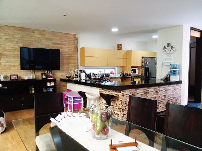 Casa de 4 alcobas en venta en Envigado, Envigado, 380 m² · foto 4 de 18