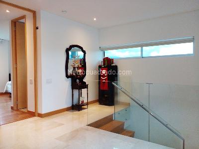 Casa de 3 alcobas en venta en Envigado, Envigado, 281 m² · foto 8 de 17