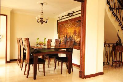 Casa de 4 alcobas en venta en El Poblado, Medellín, 412 m² · foto 3 de 19