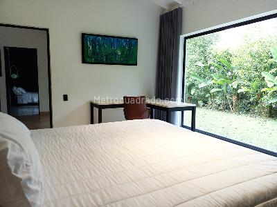 Casa de 4 alcobas en venta en El Poblado, Medellín, 500 m² · foto 10 de 20