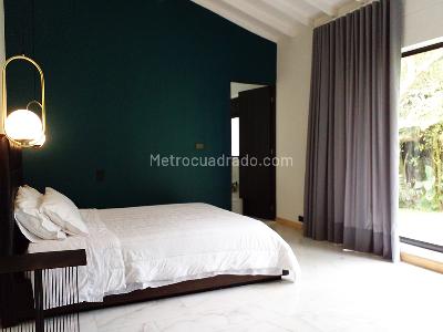 Casa de 4 alcobas en venta en El Poblado, Medellín, 500 m² · foto 12 de 20