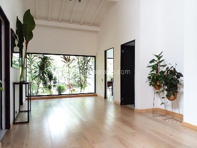 Casa de 4 alcobas en venta en El Poblado, Medellín, 500 m² · foto 9 de 20