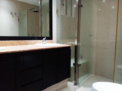 Casa de 4 alcobas en venta en El Poblado, Medellín, 240 m² · foto 15 de 19