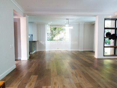 Casa de 4 alcobas en venta en El Poblado, Medellín, 240 m² · foto 4 de 19