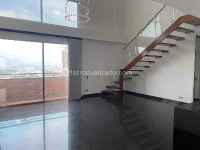 Apartamento de 3 alcobas en venta en El Poblado, Medellín, 113 m² · foto 2 de 16
