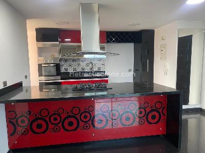Apartamento de 3 alcobas en venta en El Poblado, Medellín, 113 m² · foto 6 de 16