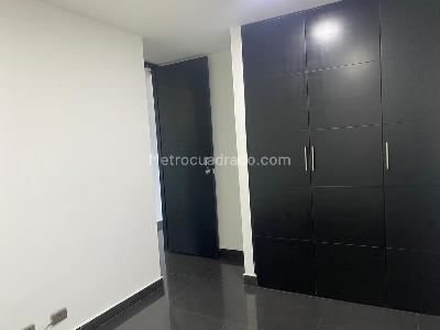 Apartamento de 3 alcobas en venta en El Poblado, Medellín, 113 m² · foto 12 de 16