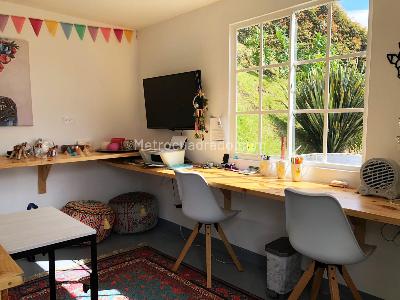 Casa de 5 alcobas en venta en Loma Del Escobero, Medellín, 300 m² · foto 17 de 20