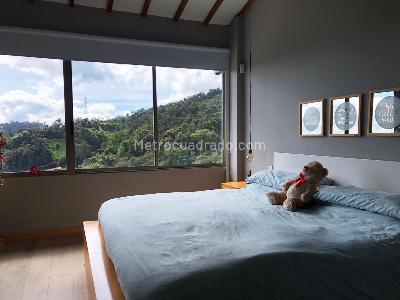 Casa de 5 alcobas en venta en Loma Del Escobero, Medellín, 300 m² · foto 7 de 20