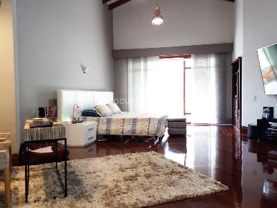 Casa de 4 alcobas en venta en El Poblado, Medellín, 1125 m² · foto 16 de 20