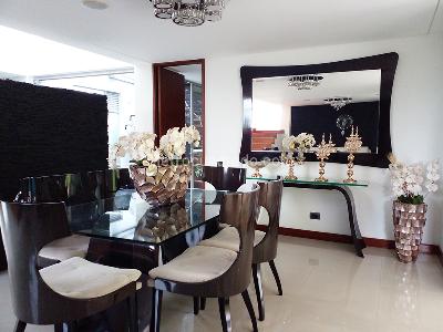 Casa de 3 alcobas en venta en El Poblado, Medellín, 372 m² · foto 4 de 19