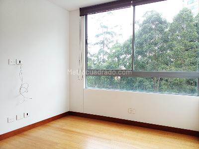 Apartamento de 3 alcobas en venta en El Poblado, Medellín, 240 m² · foto 12 de 17