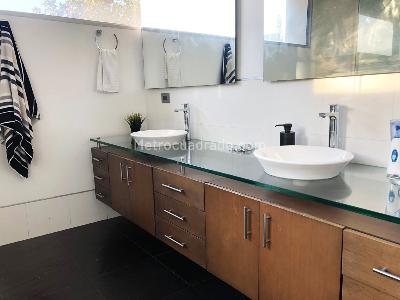 Casa de 5 alcobas en venta en El Poblado, Medellín, 437 m² · foto 17 de 19