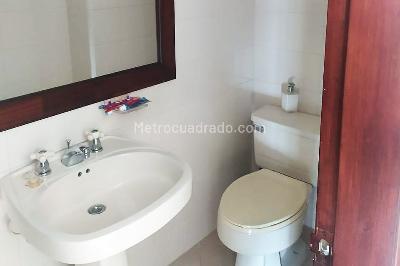 Apartamento de 4 alcobas en venta en El Poblado, Medellín, 238 m² · foto 13 de 13
