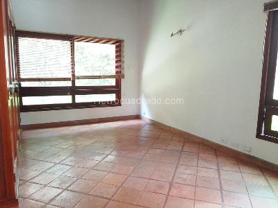 Casa de 5 alcobas en venta en El Poblado, Medellín, 400 m² · foto 14 de 20