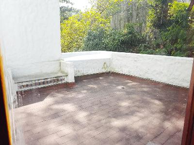 Casa de 5 alcobas en venta en El Poblado, Medellín, 400 m² · foto 19 de 20