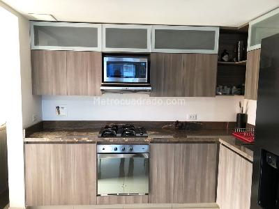 Apartamento de 3 alcobas en venta en Envigado, Envigado, 199 m² · foto 2 de 13