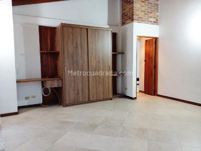 Casa de 3 alcobas en venta en Sabaneta, Sabaneta, 412 m² · foto 15 de 19