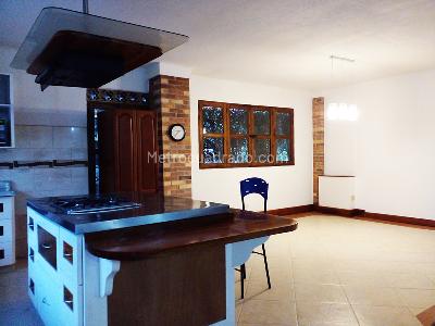 Casa de 3 alcobas en venta en Sabaneta, Sabaneta, 412 m² · foto 4 de 19