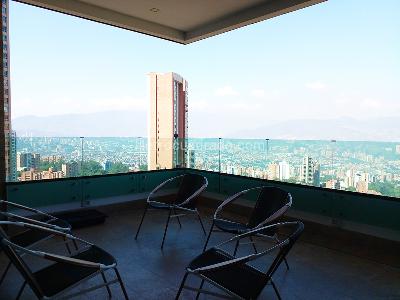 Apartamento de 3 alcobas en venta en El Poblado, Medellín, 312 m² · foto 18 de 18