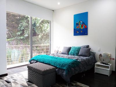 Casa de 3 alcobas en venta en El Poblado, Medellín, 450 m² · foto 11 de 18