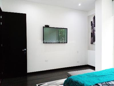Casa de 3 alcobas en venta en El Poblado, Medellín, 450 m² · foto 12 de 18